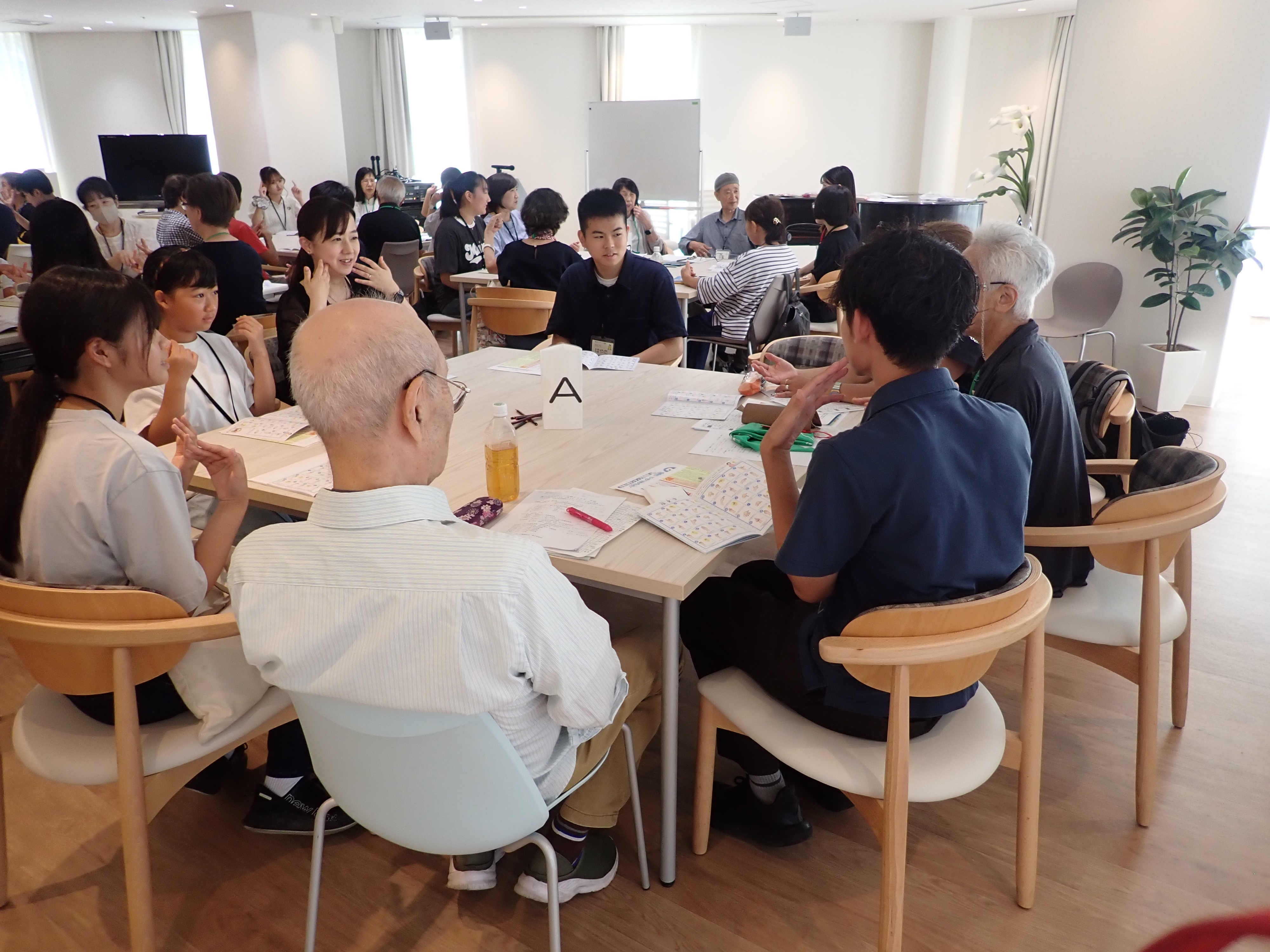 【夏ボラ2025】「手話で聴覚障害者の方と交流しよう！」レポート